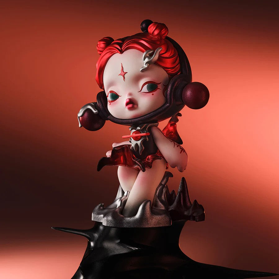 SKULLPANDA OOTD Luminescent Figurine - A Universe of Cuteness