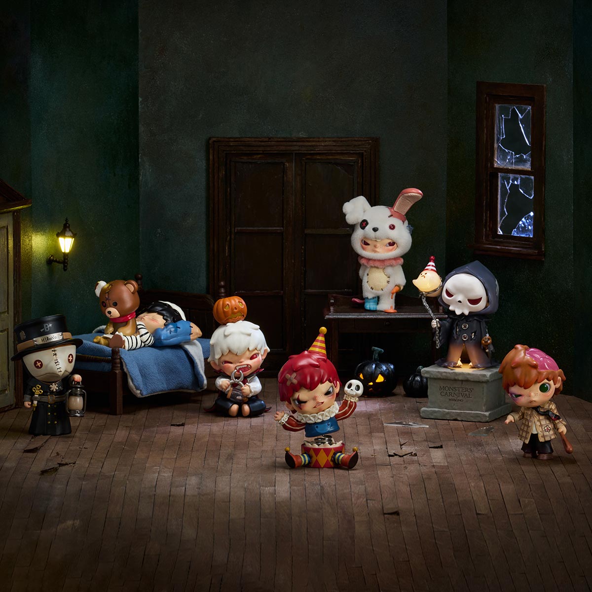 【Sale】Hirono Monsters' Carnival Series Blind Box Figures