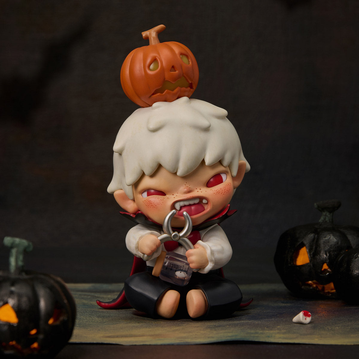 【Sale】Hirono Monsters' Carnival Series Blind Box Figures