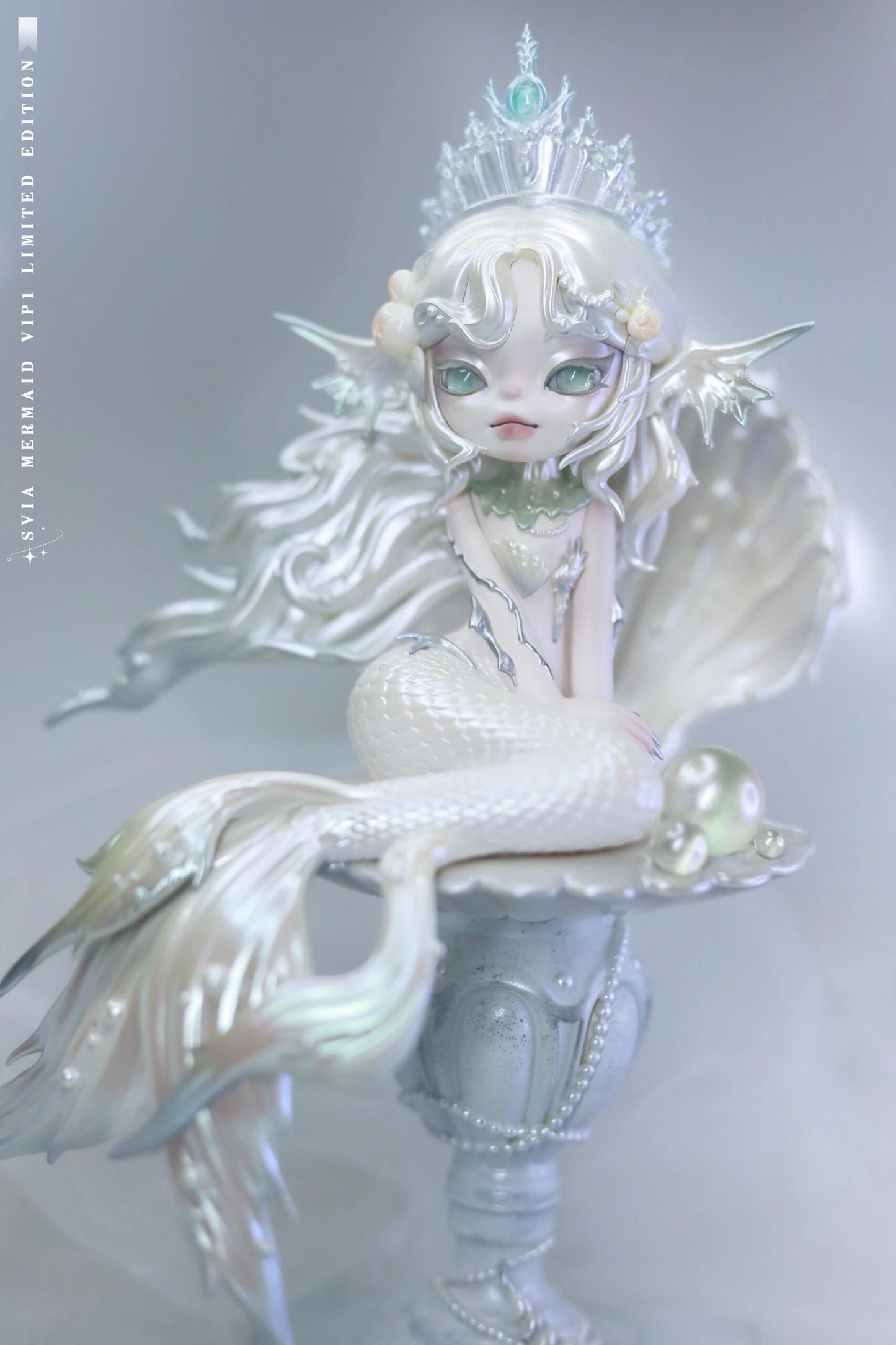 【Sale】Dominator Limited Edition Figure-PLEASE ORDER SEPARATELY