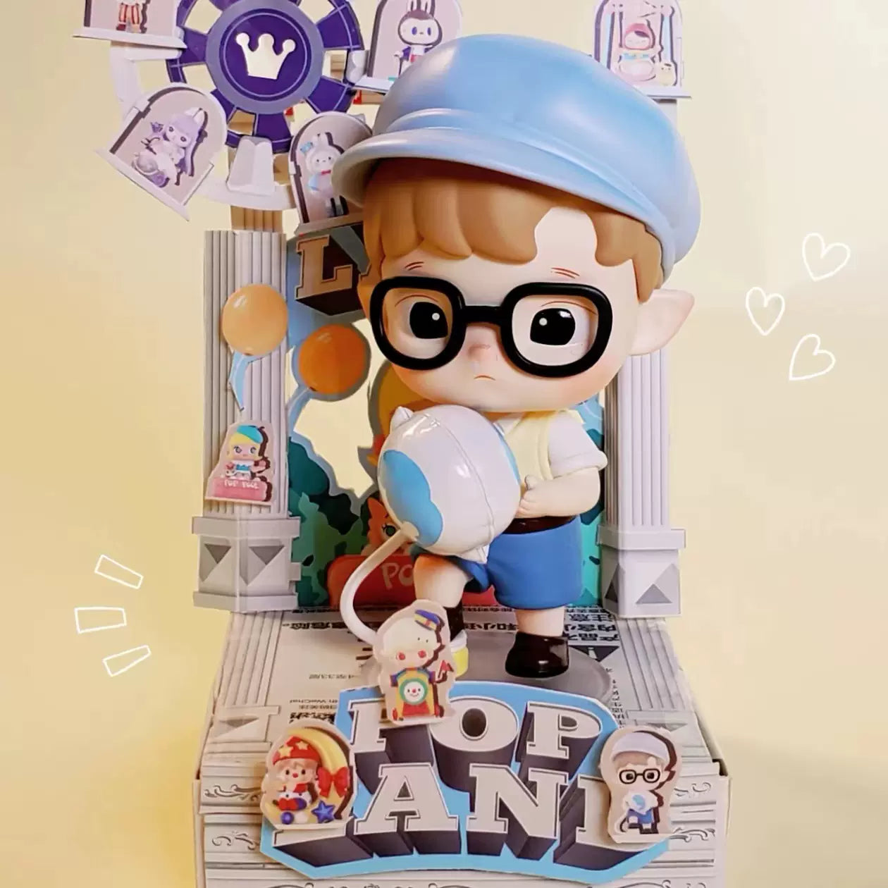 Gathering At The POP LAND!Series Figures