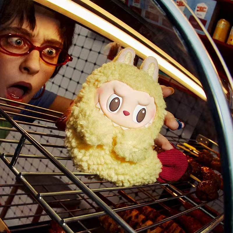【Sale】THE MONSTERS Wacky Mart Series-Earphone Case-Seafood Balls Plush Model