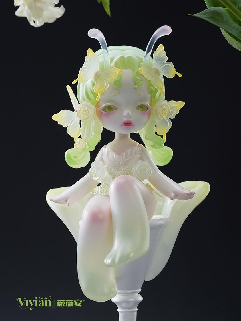 【Sale】Vivian Series Figure