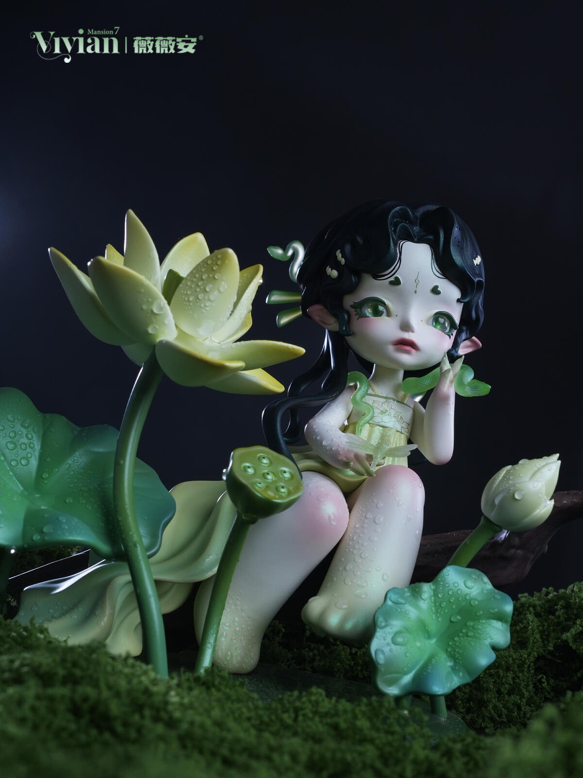 【Sale】Vivian Series Figure