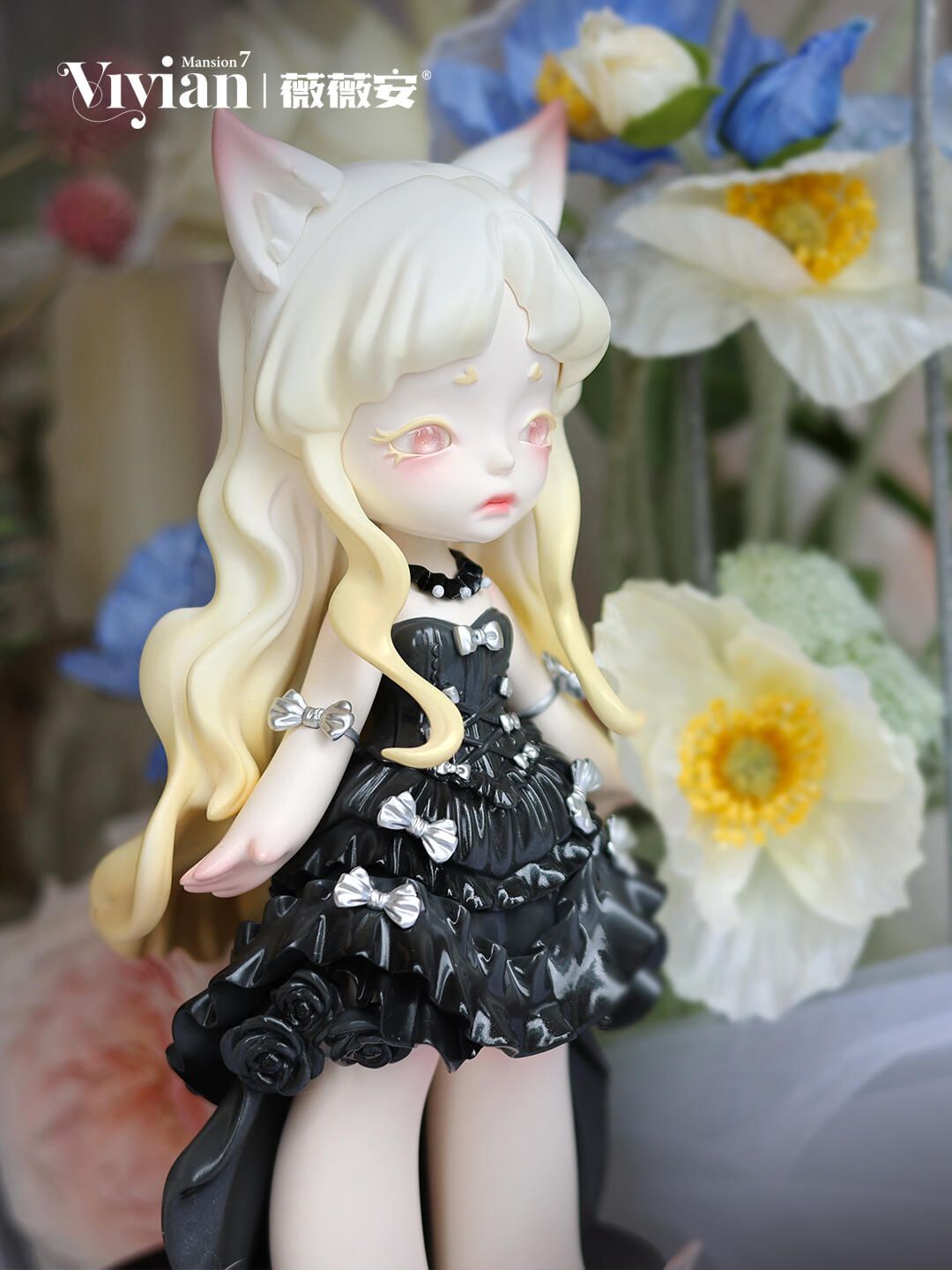 【Sale】Vivian Series Figure