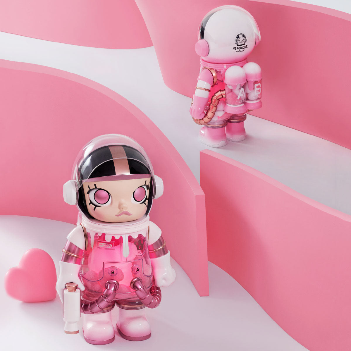 【Sale】MEGA SPACE MOLLY 400% Figure