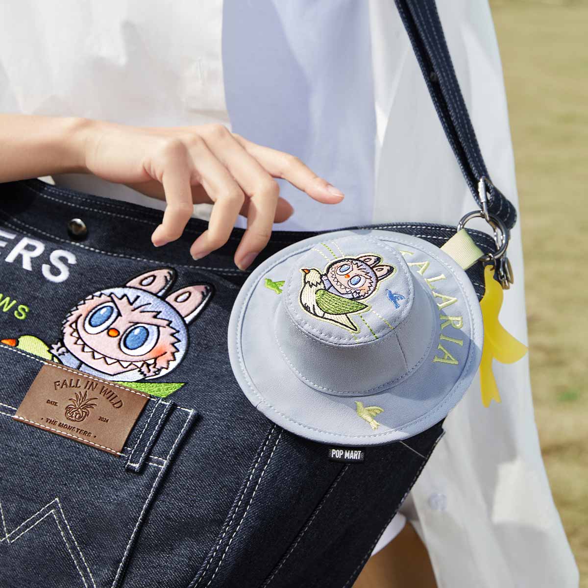 【Sale】THE MONSTERS-Labubu FALL IN WILD SERIES-Denim Messenger Bag[Badge][Rain Boot Bag][Bucket Hat]