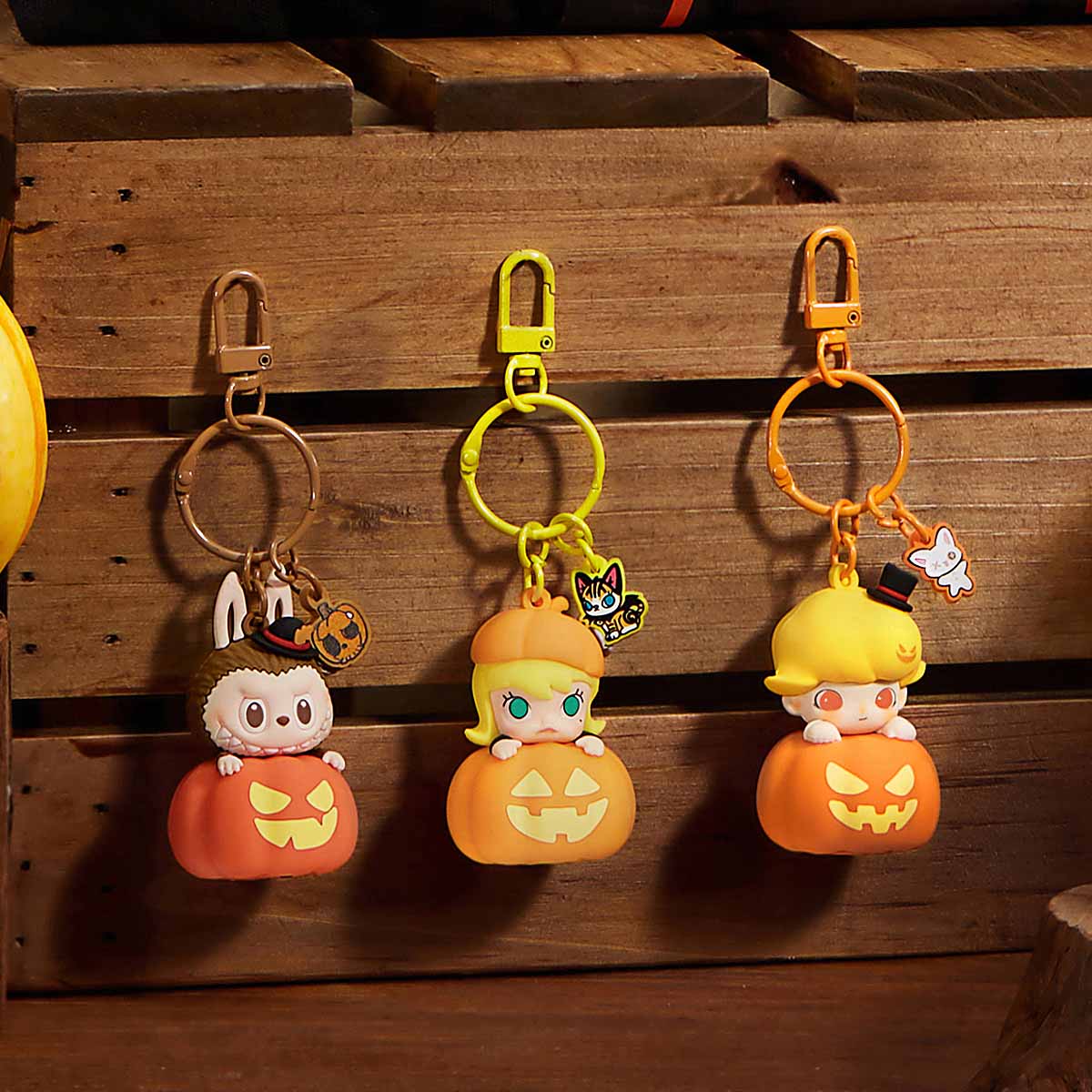 【Sale】Happy Halloween Party Series- Luminous Pumpkin Pendant [Pumpkin Fridge Magnet Badge