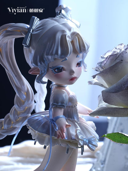 【Sale】Vivian Series Figure