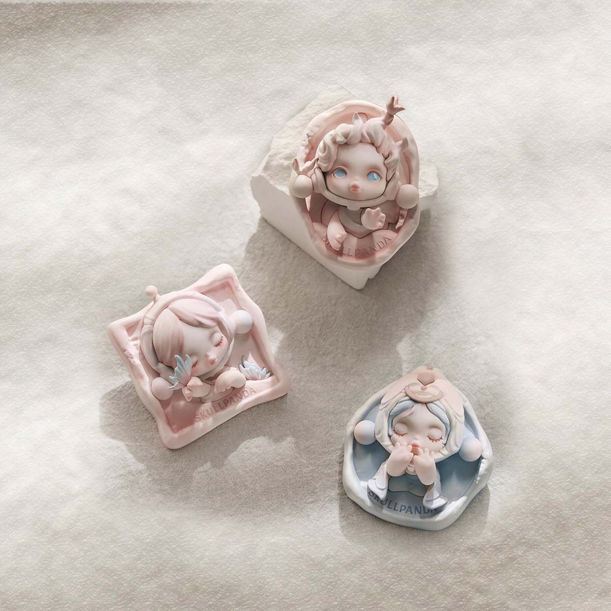 SKULLPANDA The Paradox Series Fridge Magnet Blind Box