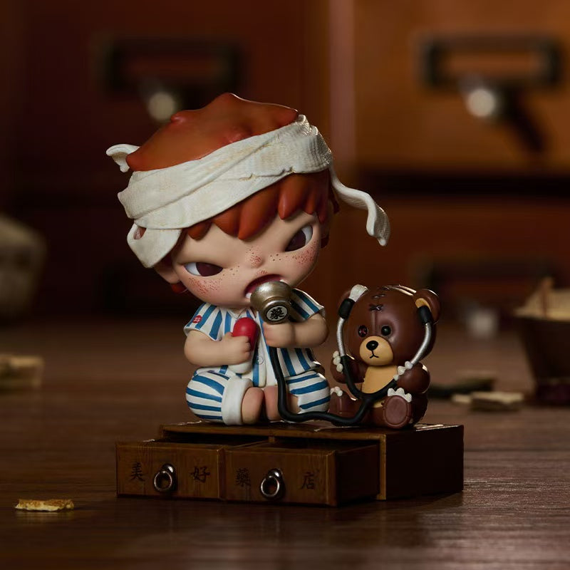 【Sale】Hirono Hanging Card Figures