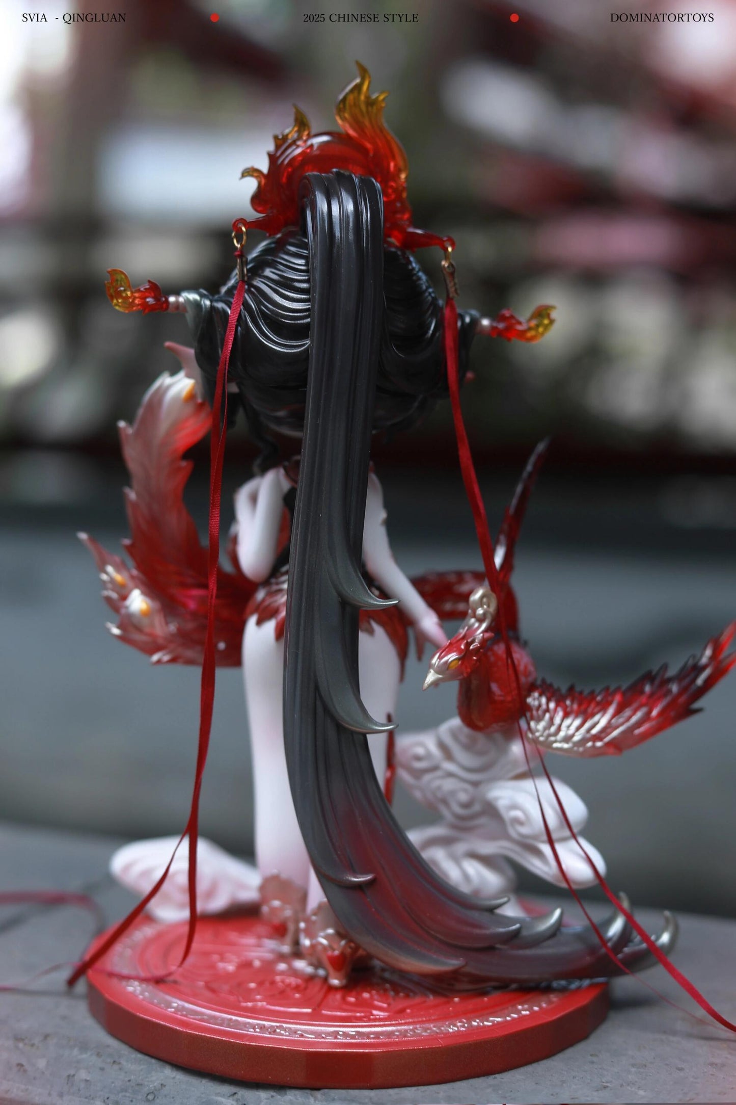 【Sale】Dominator Limited Edition Figure-PLEASE ORDER SEPARATELY