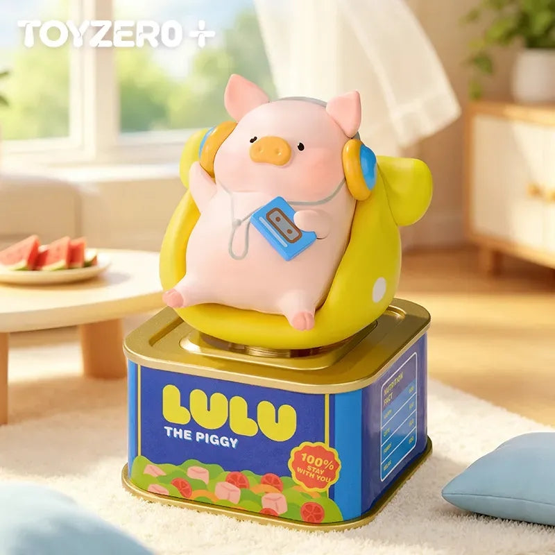 LuLu The Piggy Holiday Series Solar Motion Blind Box【TOYZERO
