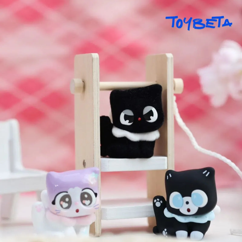 Pitty Here! Mini Series Figures Blind Box